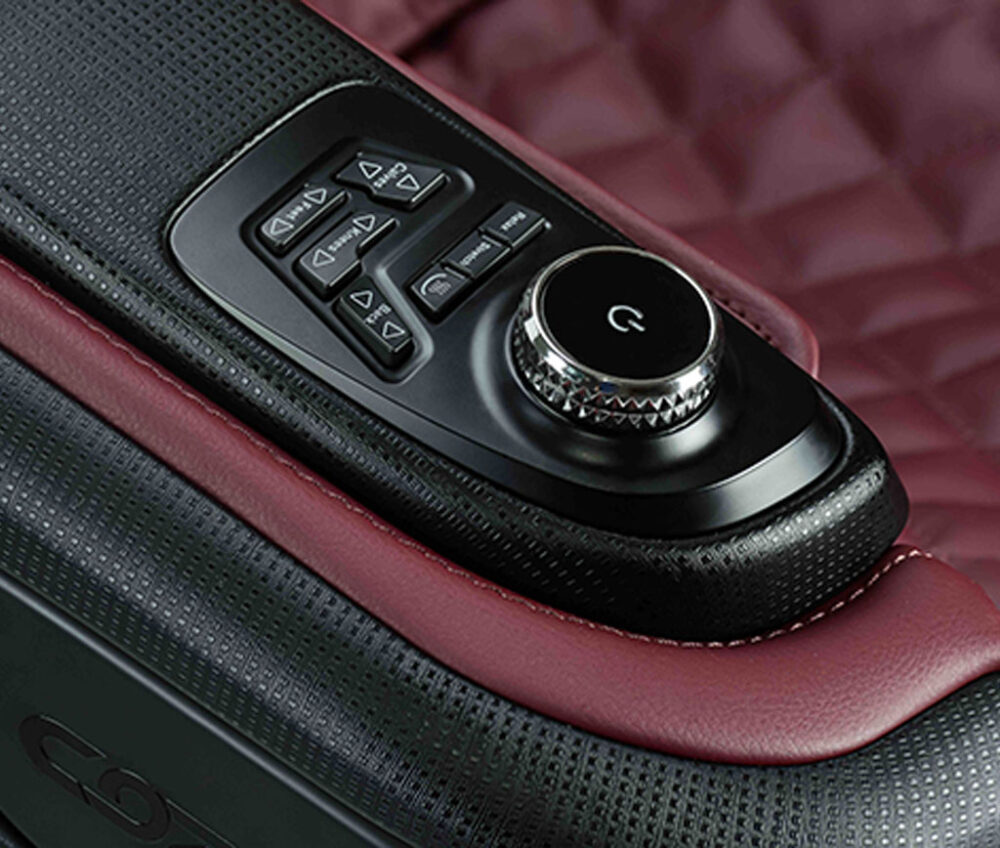 CZ-711-massage-chair-2.jpg CZ-711-massage-chair-2.jpg