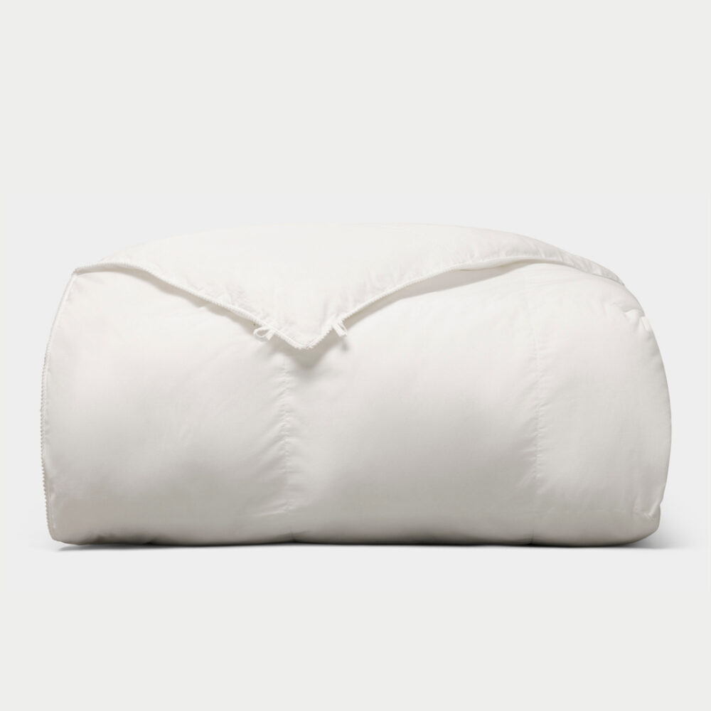Cozy Earth Down Alternative Comforter Standard Fill