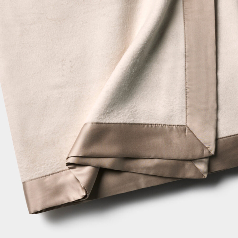 Cozy Earth Bamboo Blanket Cozy Earth Bamboo Blanket