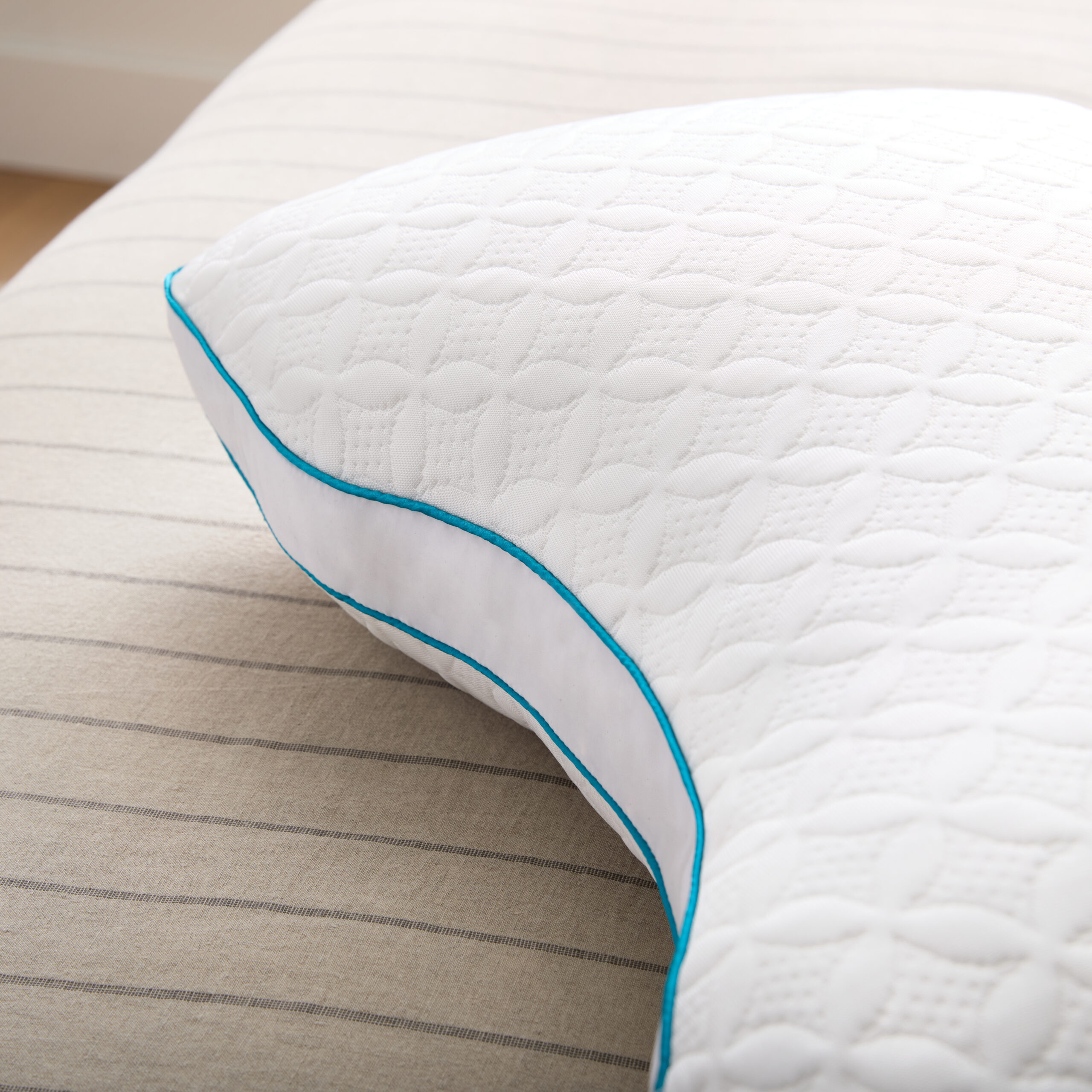 Malouf Flexfill HyperChill Pillow Malouf Flexfill HyperChill Pillow