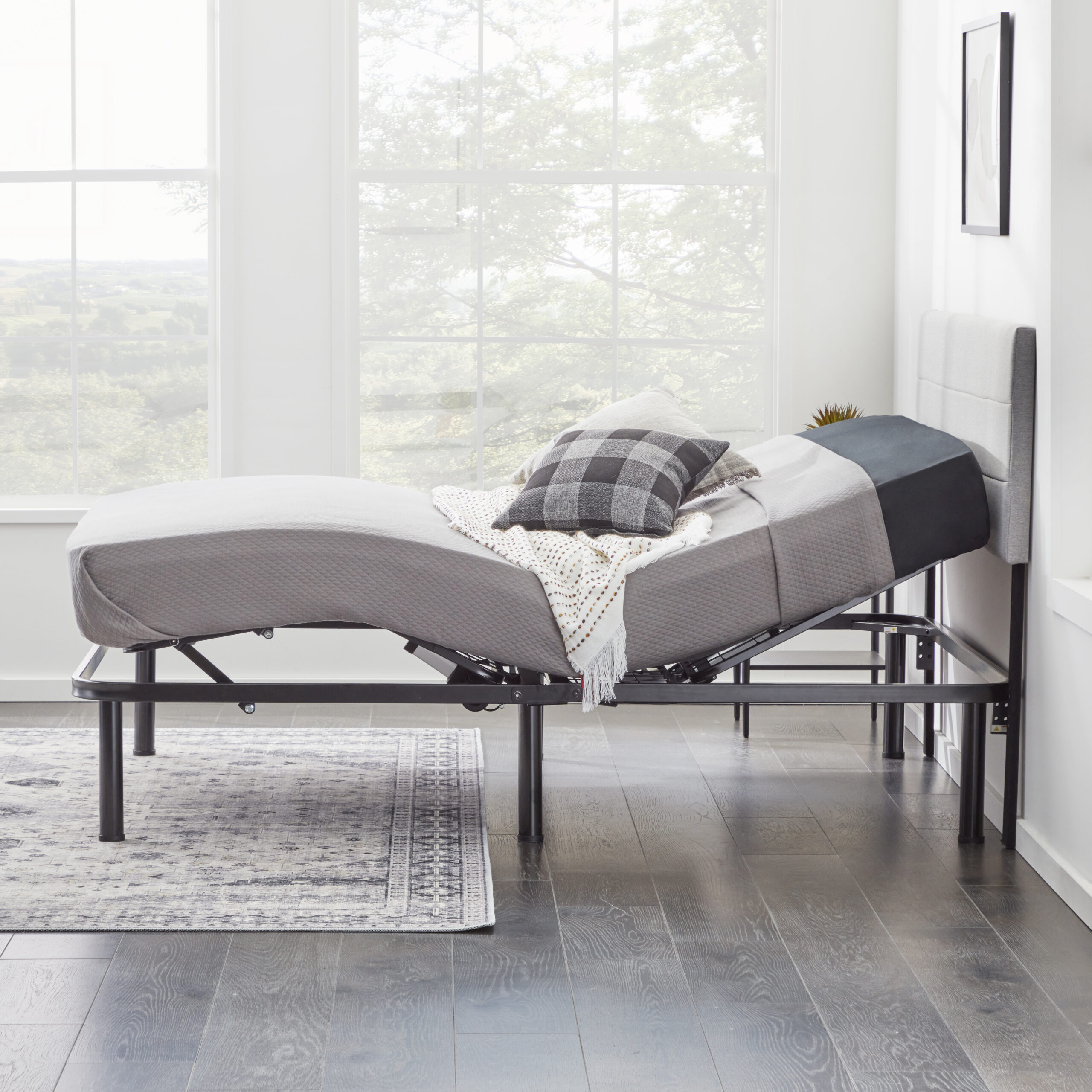 Malouf Weekender N150 Adjustable Foundation Malouf Weekender N150 Adjustable Foundation